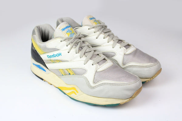 Vintage Reebok Sneakers EUR 45 gray 90s rare classic trainers silver white shoes