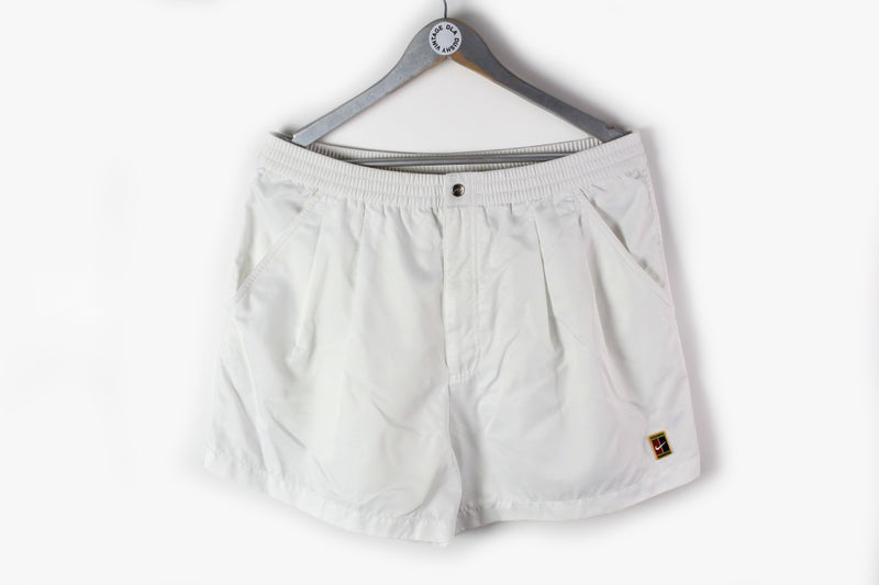 Vintage Nike Shorts Large white large tennis classic 90s sport USA shorts