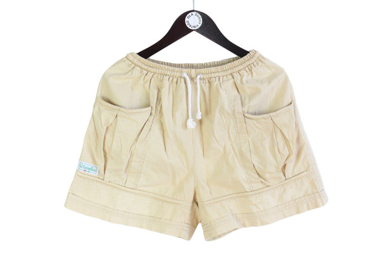 Vintage United Colors of Benetton Shorts above the knee beige UCB wear basic summer outdoor 90's style