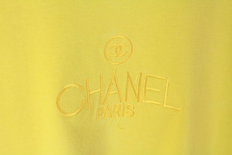 Vintage Chanel Embroidery Logo Bootleg T-Shirt Medium / Large – dla dushy