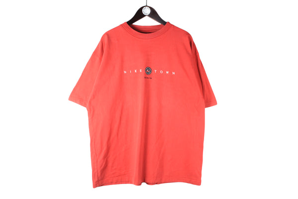 Vintage Nike Town Berlin T-Shirt XLarge red big embroidery logo 90s retro rare shorts sleeve tshirt