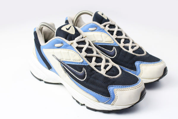 Vintage Nike Sneakers retro shoes rare authentic athletic 90's streetwear street style sport training running outfit team tie big swoosh logo