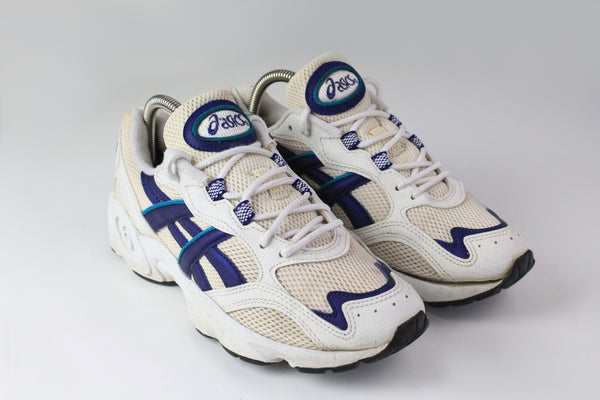 Vintage Asics Sneakers Women's US 8 white blue Gel running trainers 