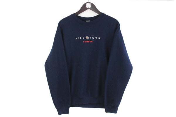 Vintage Nike Town London Sweatshirt Medium size men's oversized long sleeve front logo navy blue sweat basic street style pullover sport brand rare retro 90's crewneck