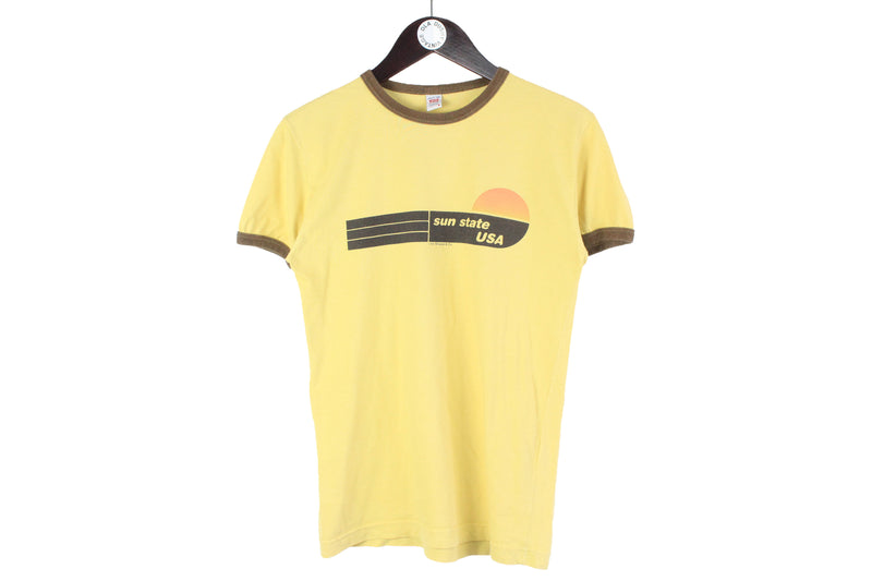 Vintage Levi's T-Shirt Small yellow big logo 90s sun state USA retro bright cotton tee