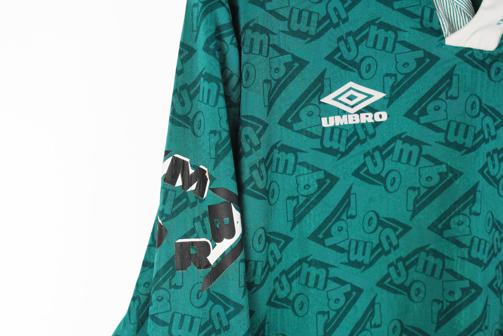 【UMBRO】 SCR X UMBRO Graphic Long Sleeve Jersey Green UMBRO】UMB X SCR Graphic Long-sleeved Jersey T-shirt