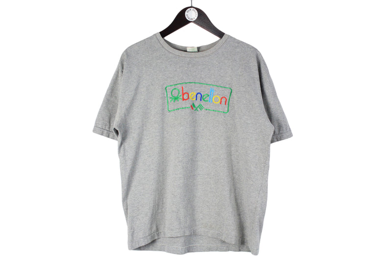 Vintage United Colors of Benetton T-Shirt Small gray big logo multicolor 90s sport style retro cotton tee