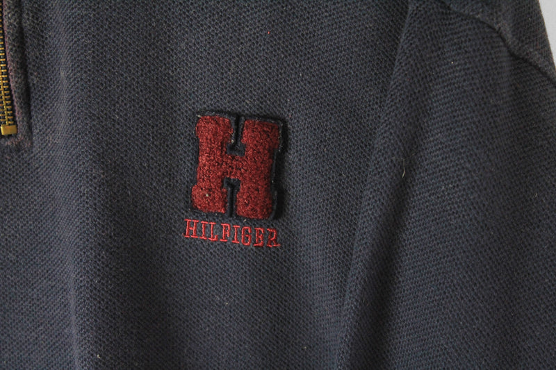 Vintage Tommy Hilfiger Sweatshirt Medium