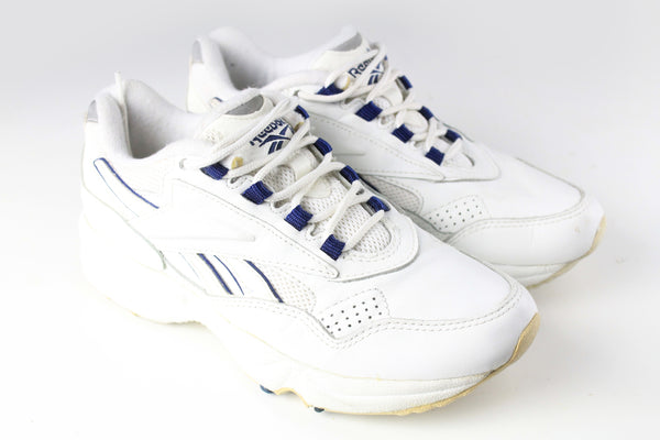 Vintage Reebok Sneakers Women's US 6 white  running retro sport style trainers athletic casual shoes 90s