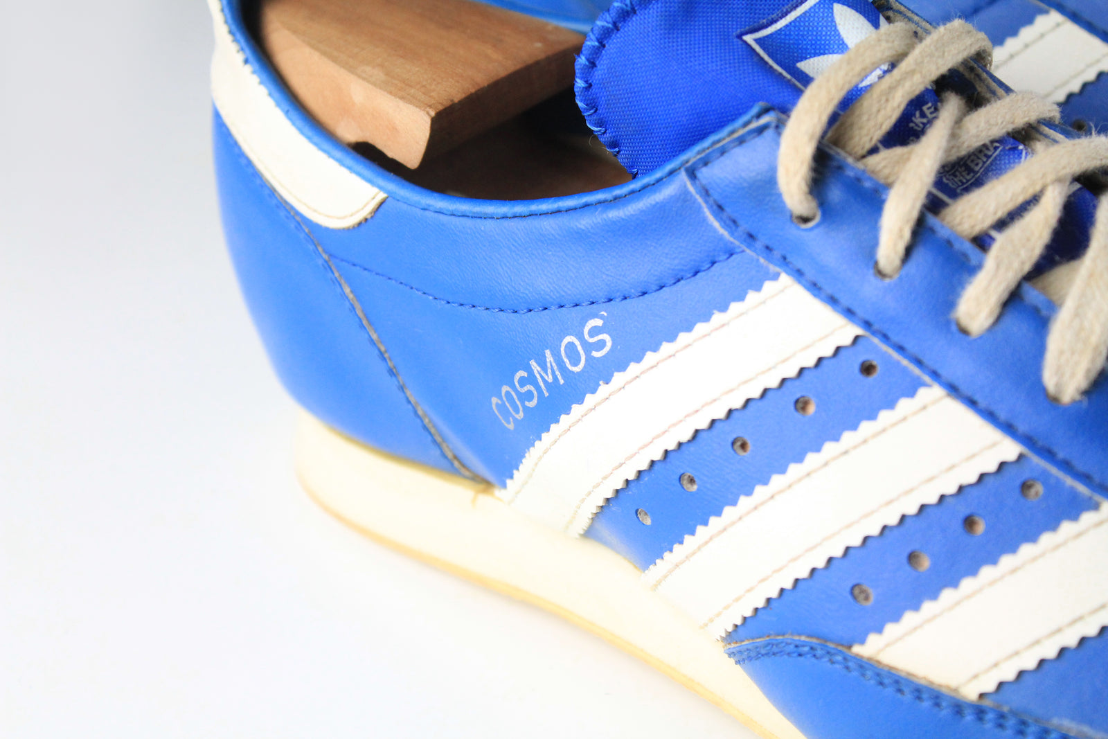 Vintage Adidas Cosmos Spikers Shoes US 8.5 dla dushy