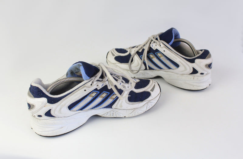Vintage Adidas Ozweego Sneakers US 9