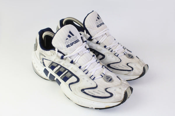 Vintage Adidas Response Sneakers  white running style 90's sport shoes