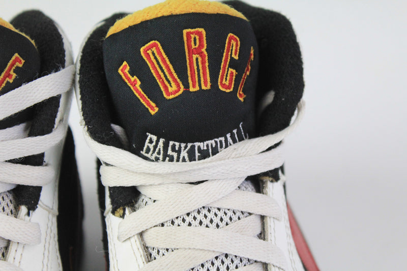 Nike Vintage Extreme Force 3/4 II Flight Basketball Sneakers