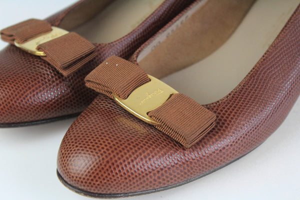 Vintage Salvatore Ferragamo Shoes Women's US 9