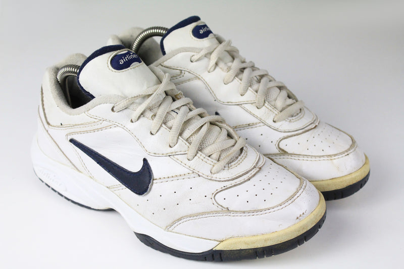 Vintage Nike Sneakers US 7 unisex white 90s retro airliner sport trainers  tennis line court shoes