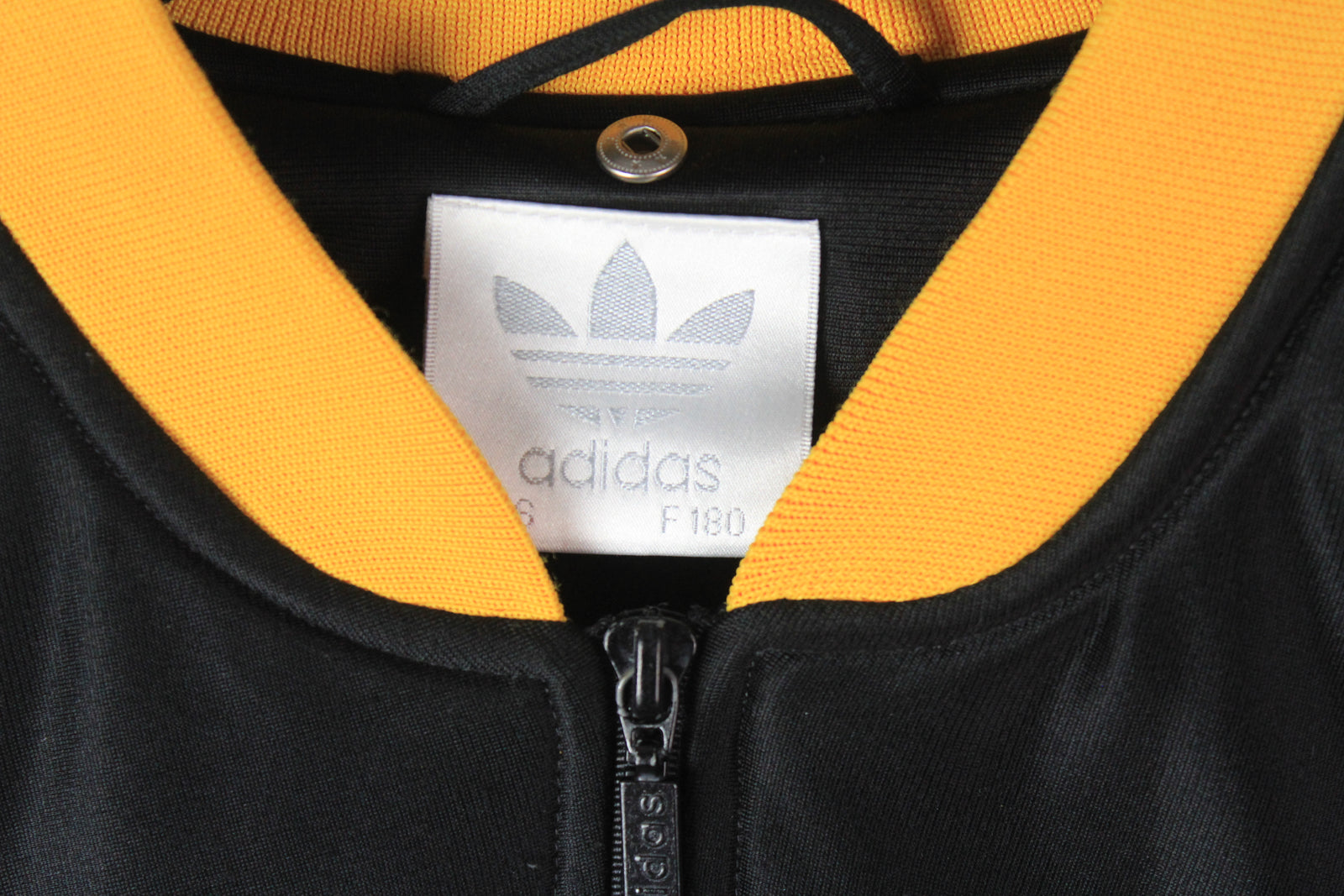 Vintage Adidas Track Jacket Medium – dla dushy