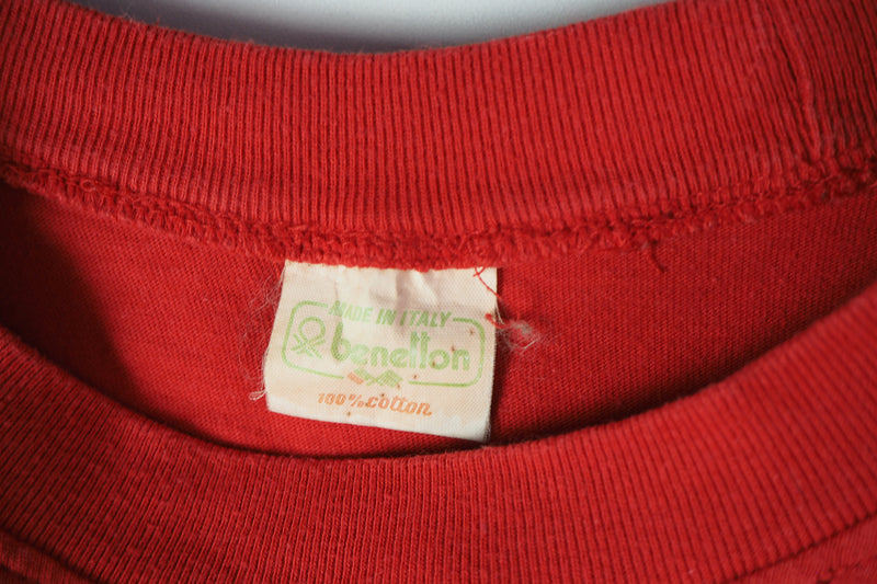 Vintage United Colors of Benetton T-Shirt Small