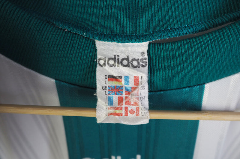 Vintage Adidas T-Shirt Large