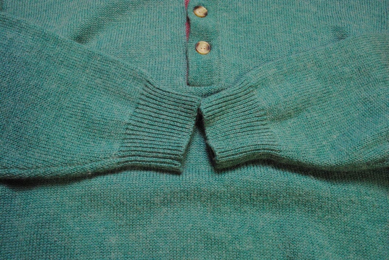 Vintage Puma Sweatshirt Small / Medium