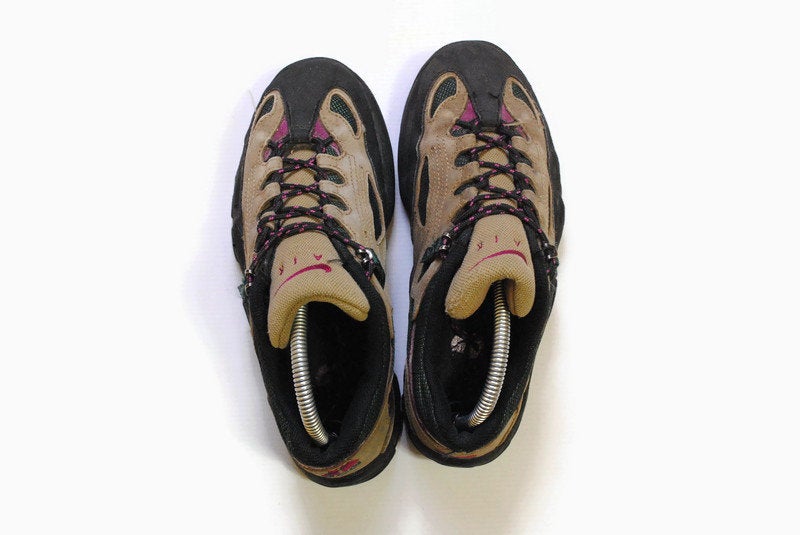 Vintage Nike ACG Trekking Sneakers Women's US7