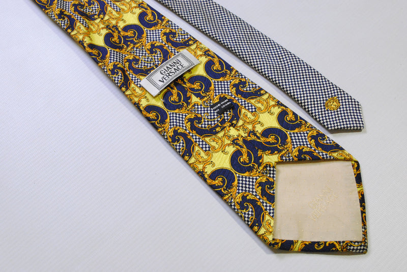 vintage GIANNI VERSACE men's 100% silk Tie made in Spain luxury pattern necktie medusa beautiful print gold silver gift for men accessories